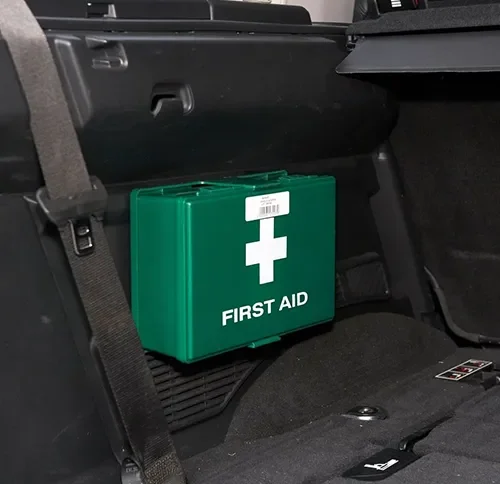 بسته کمک اولیه خودرو